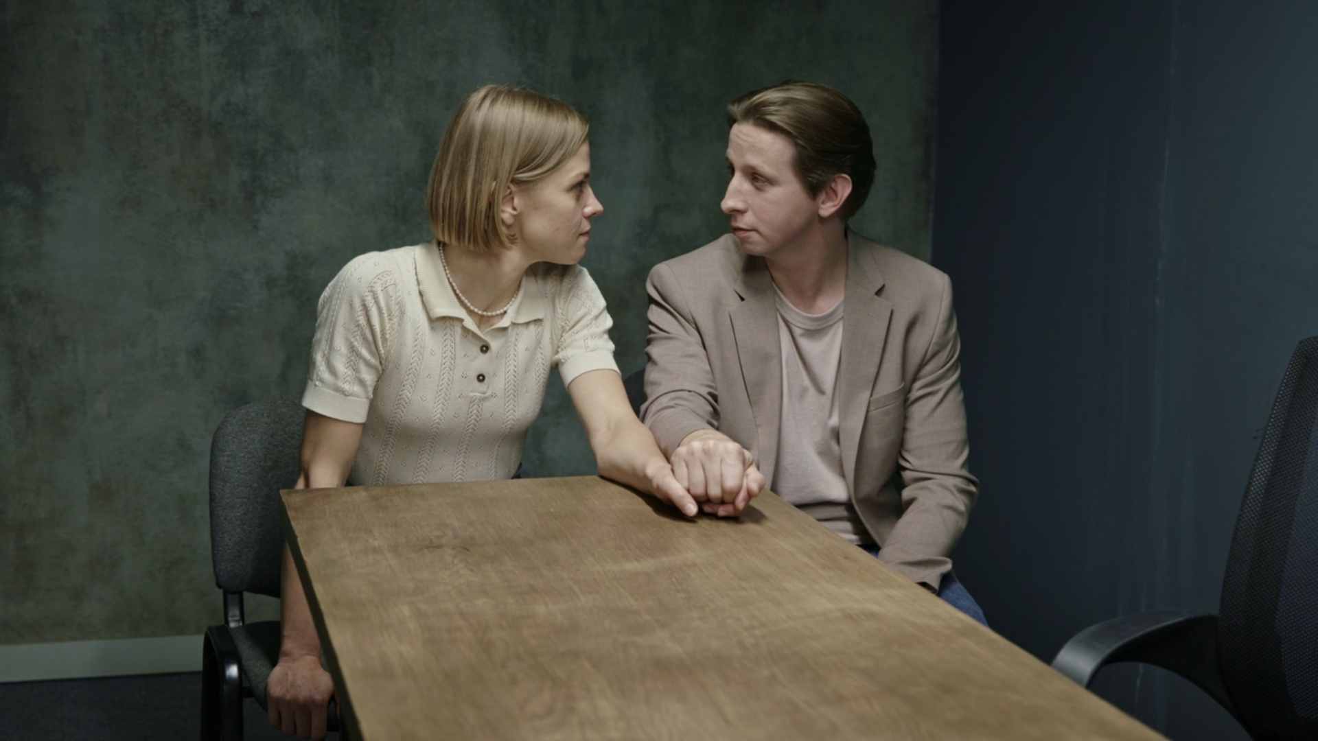 Романтика и измена в сериале 'Большая секунда'